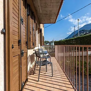 malcesine-apt-4-casa-milani.hotelinveneto.com/